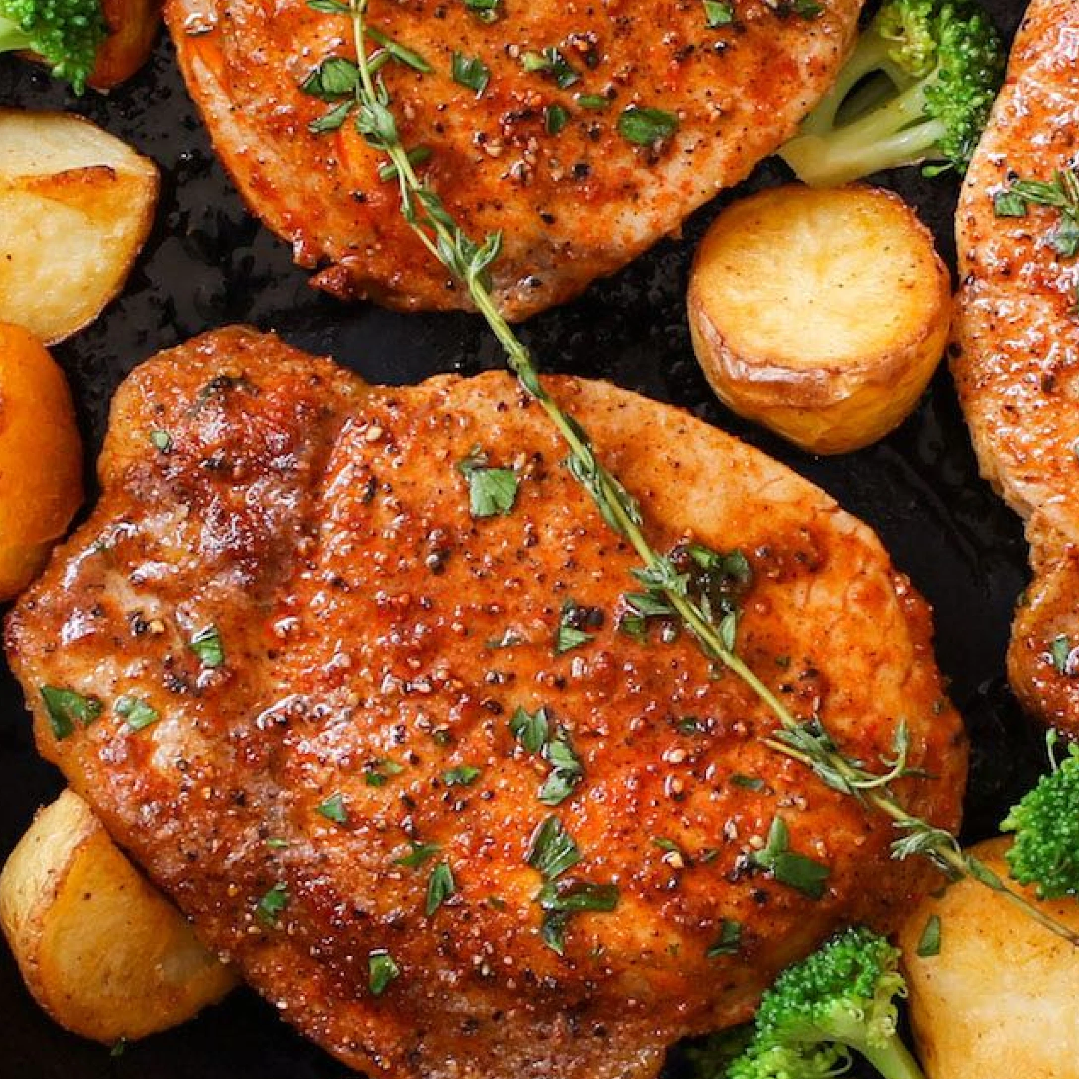 Alternative view of Boneless Center-Cut Pork Loin Chop, Raised w/o Antibiotics
