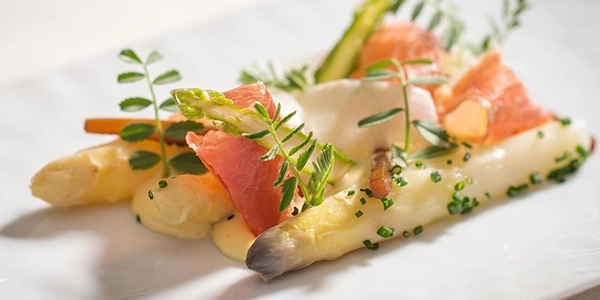 daniel restaurant boulud new york asparagus