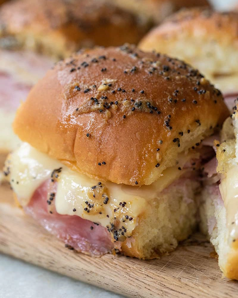Alternative view of Lewis Hawaiian Slider Buns 12 Pack