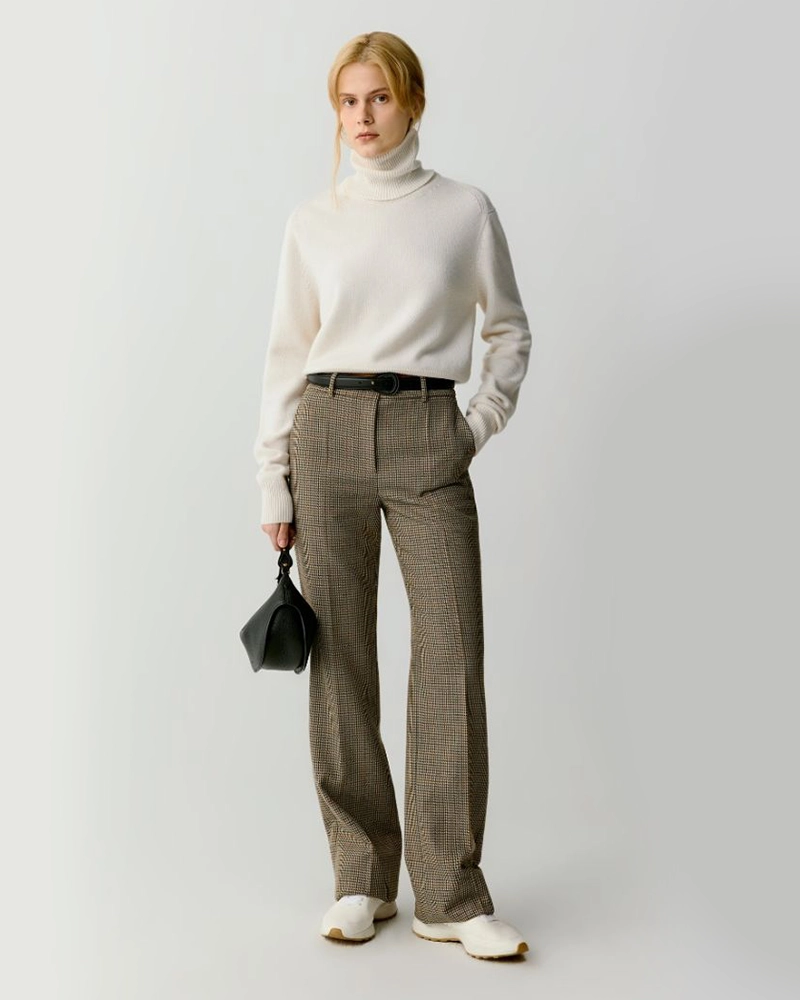 Alternative view of ICICLE Cashmere Jumper With Separate Turtleneck