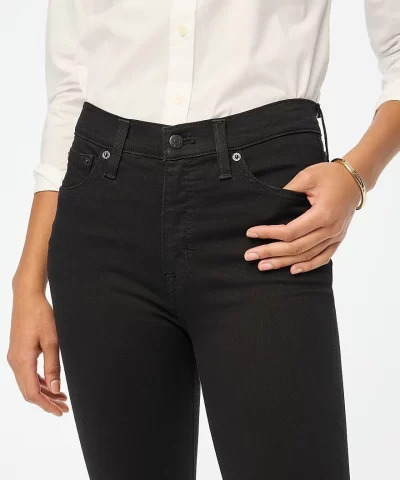 9" mid-rise black skinny jean in signature stretch - Image 4