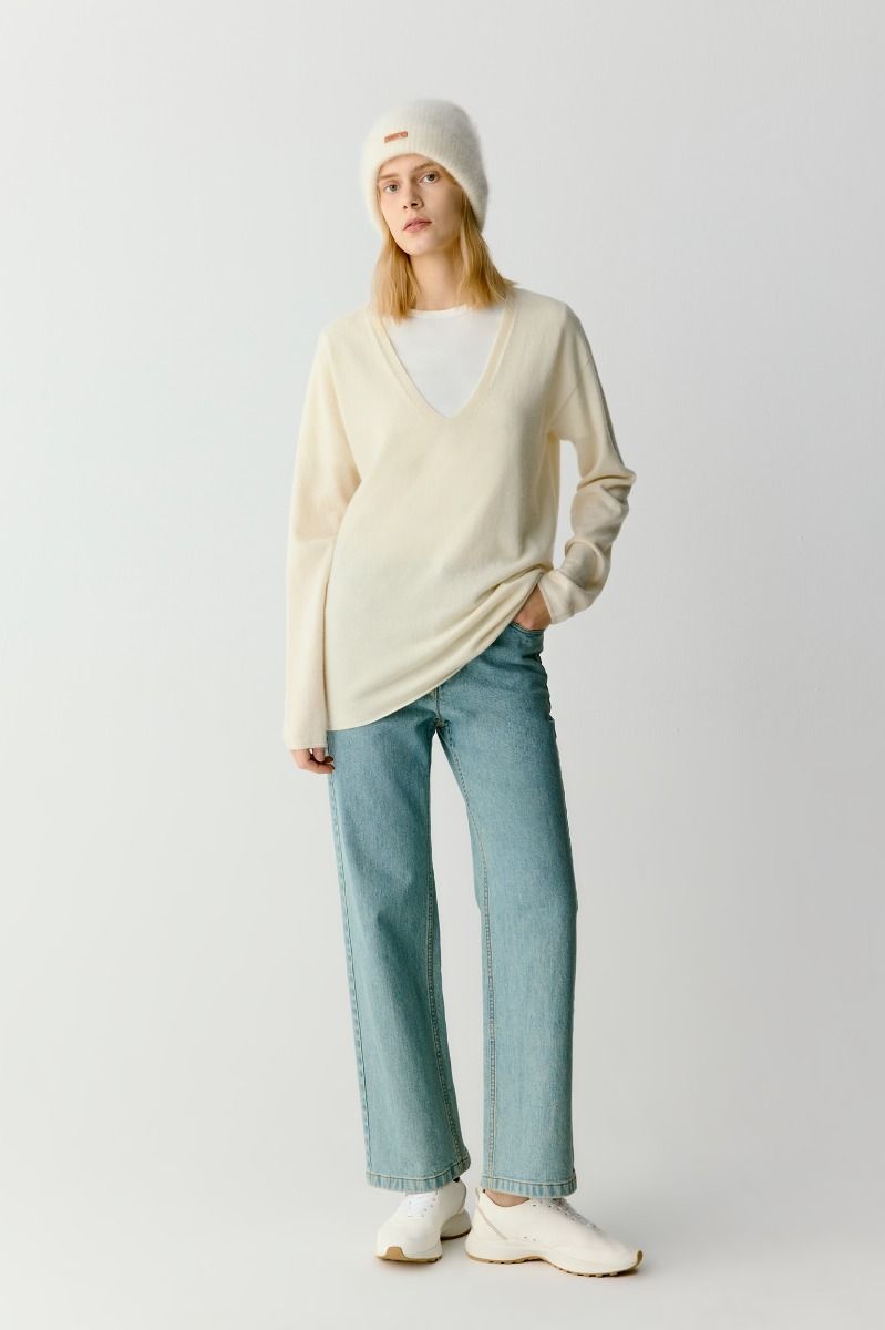 Alternative view of ICICLE V-Neck Cashmere Jumper