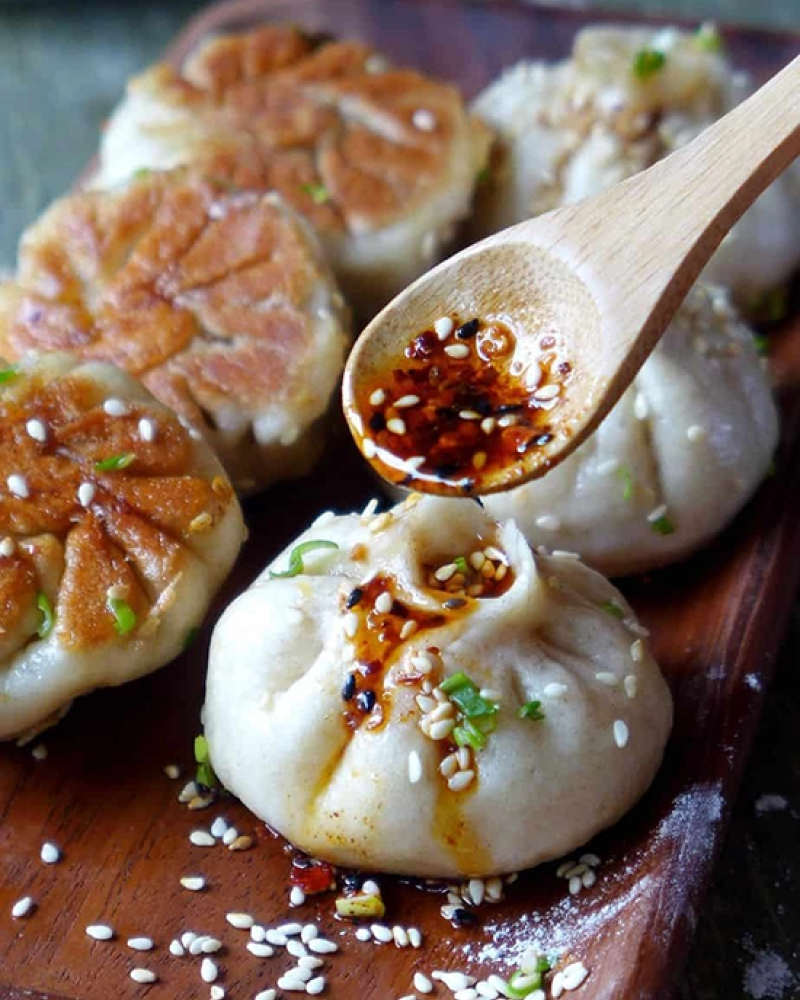 Lao Yu Yuan Handmade Shanghai Pan-Fried Pork Buns 6Pcs (生煎包)