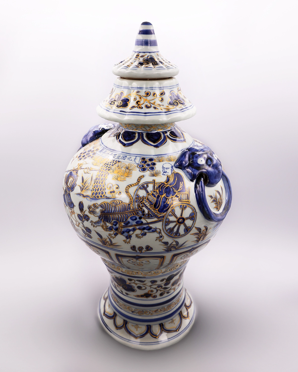 Alternative view of Yuan Dynasty Blue and White Gilt Ghost Millet Downhill Vase
