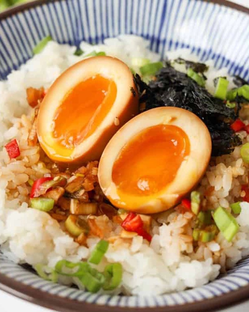 Alternative view of Taiwanese Soy Marinated Eggs 4 Pcs 滷蛋