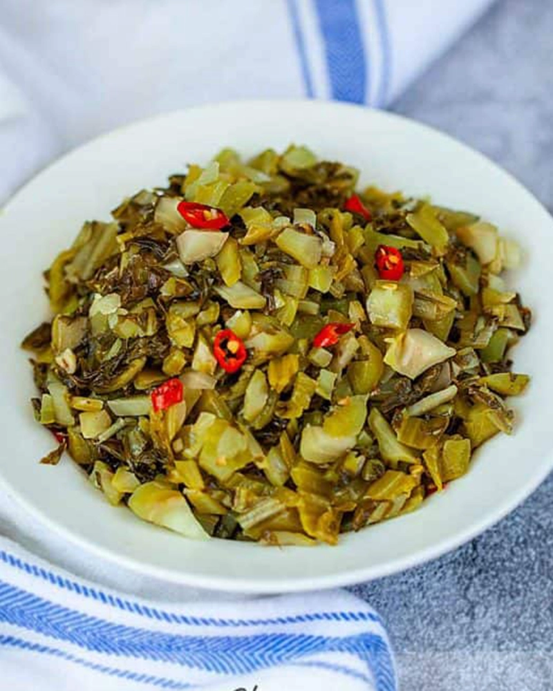 Sauerkraut 酸菜 +$1.25