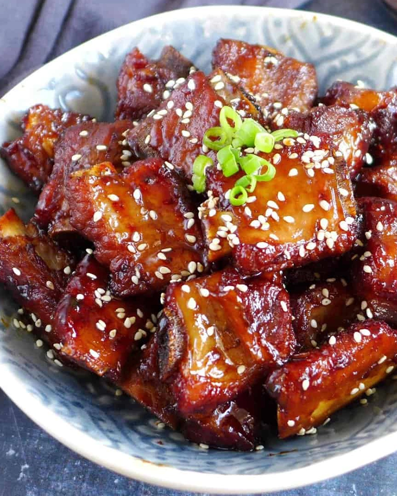 Alternative view of Sweet & Sour Spare Ribs / 秘制糖醋小排