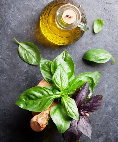 TAO Basil Pressato Olive Oil - Image 4