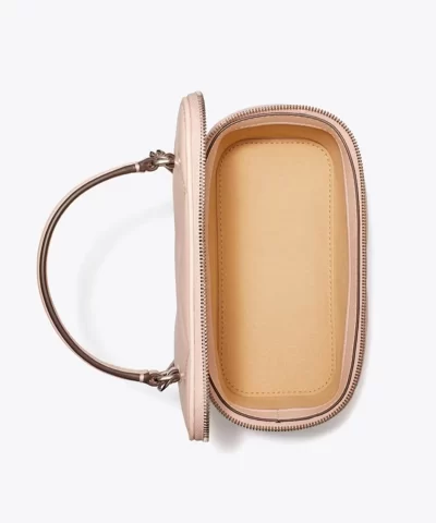 2025 03 10 13 58 31 kira diamond quilt vanity case womens designer mini bags tory burch