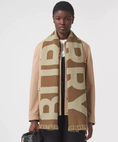 Burberry Women's Logo Wool Jacquard Scarf-20236582
