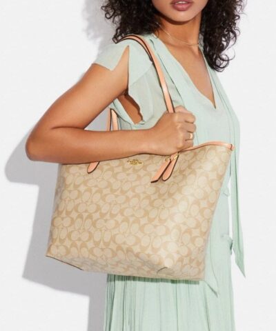 Coach City Tote In Signature Canvas 20237801 6