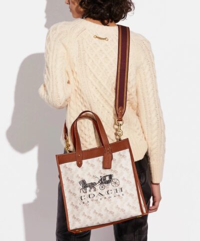 Coach Field Tote With Horse And Carriage Print And Carriage Badge 20243319 5