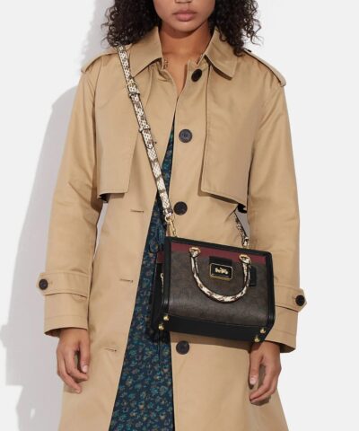 Coach Grace Carryall In Signature Canvas 20236624 1