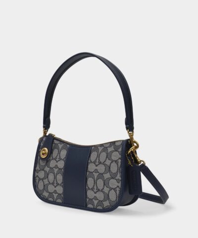 Coach Swinger Bag In Signature Jacquard 20253310 1