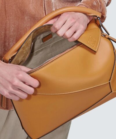 Loewe Large Puzzle Edge Bag in Grained Calfskin 20238916 2