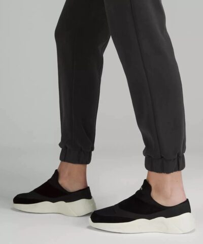 Lululemon Softstreme Relaxed High Rise Pant 20236071 14