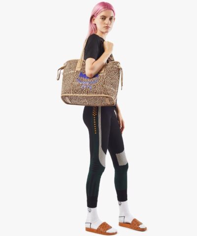 MCM Reversible Liz Medium Shopper in Visetos In Beige 20251333 6