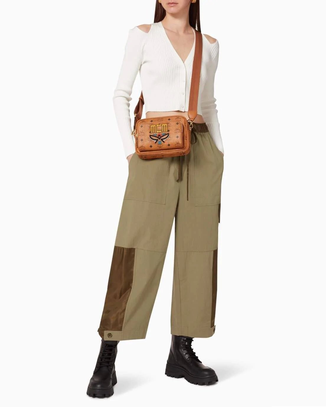 Alternative view of MCM Women's Klassik Geo Laurel Small Crossbody