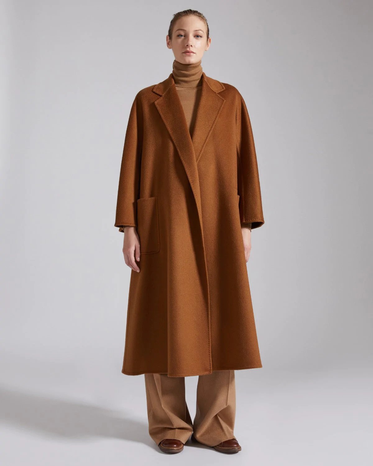 Alternative view of Max Mara Labbro Relaxed-Fit Cashmere Coat In Tobacco