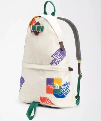 The North Face Unisex Chapter One 25 Liter Day Pack 20240834 1