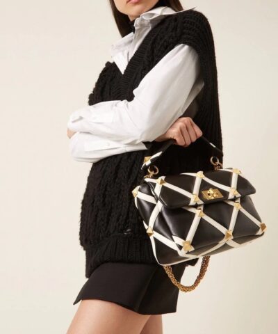 Valentino Garavani Large Roman Stud Leather Shoulder Bag 20251510 1
