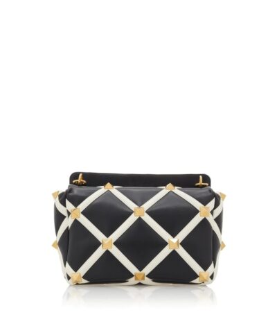 Valentino Garavani Large Roman Stud Leather Shoulder Bag 20251510 4
