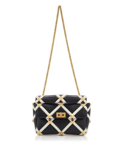 Valentino Garavani Large Roman Stud Leather Shoulder Bag 20251510 5