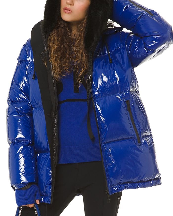MICHAEL Michael Kors Hooded & Quilted Cire Down Jacket In Blue-20239261