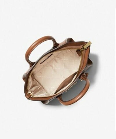 products m 61661e323cda882796edbc50