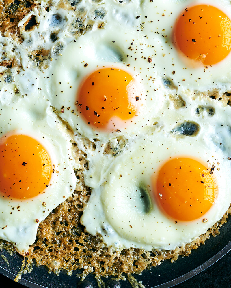 Alternative view of Extra Large Eggs