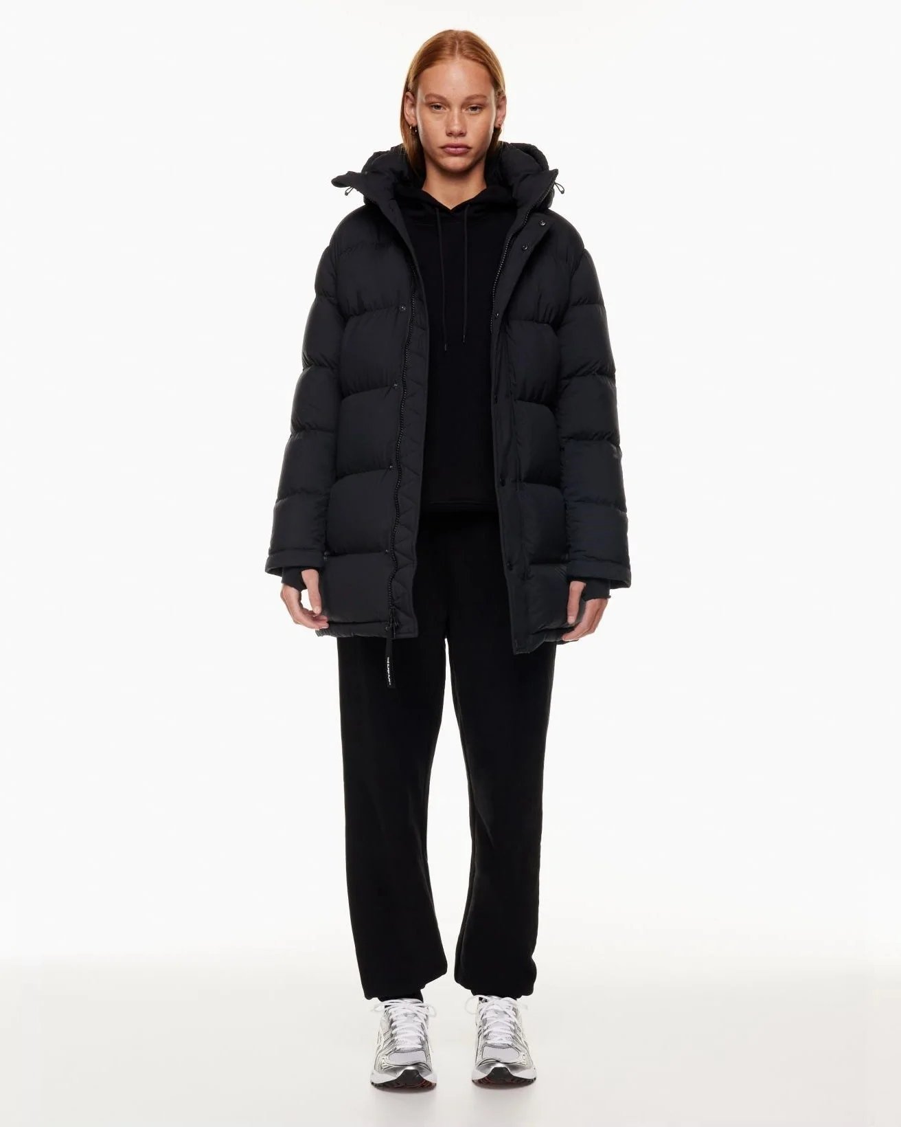 Alternative view of Aritzia The Super Puff™ Black Mid-Length Goose-Down Puffer Jacket