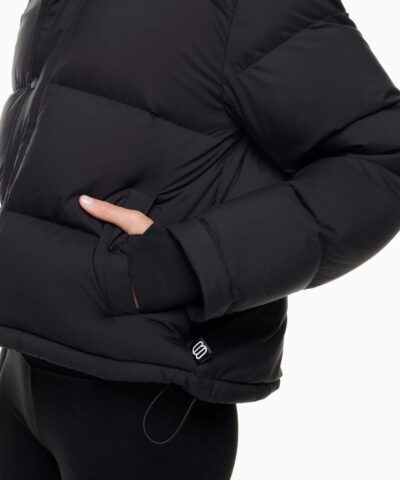 Aritzia The Super Puff%E2%84%A2 Shorty Cropped Goose Down Puffer Jacket 20236301 2