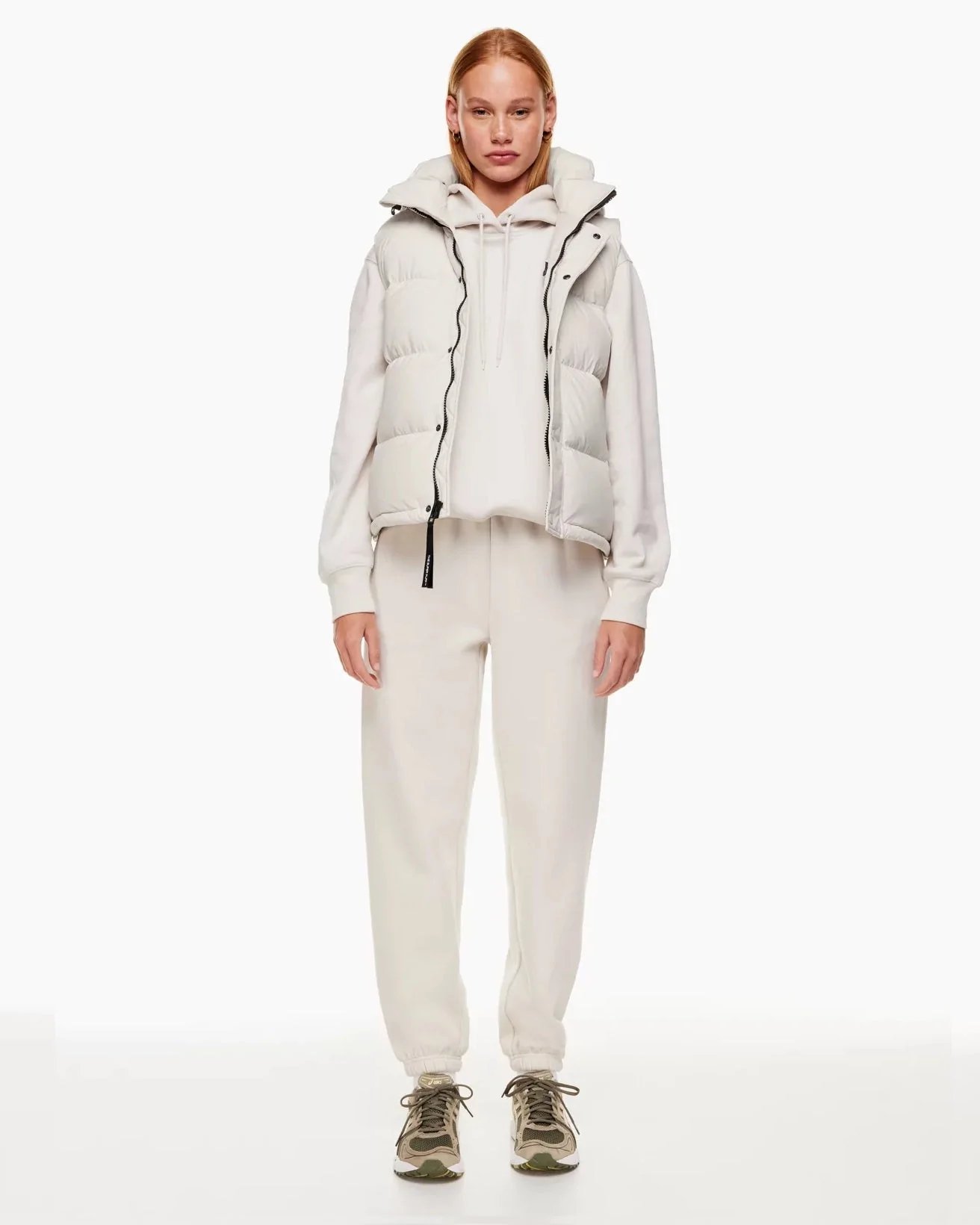 Alternative view of Aritzia Tna The Super Puff™ Vest Goose-Down Puffer Vest