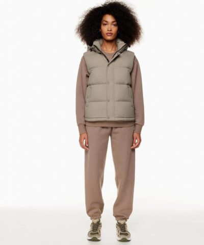 Alternative view of Aritzia Tna The Super Puff™ Vest Goose-Down Puffer Vest