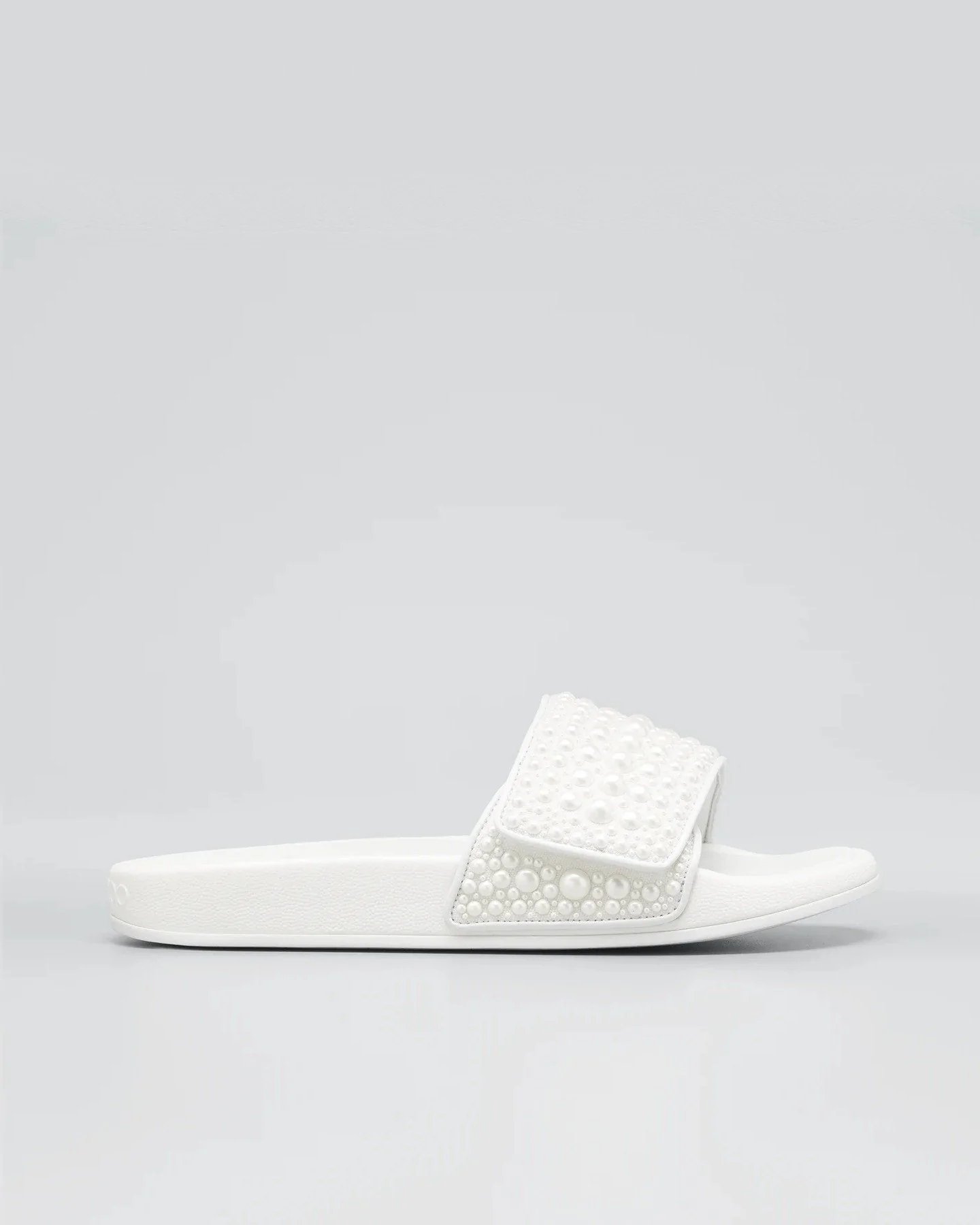 Jimmy Choo Fitz Pearly Stud Pool Sandals, White-20251166