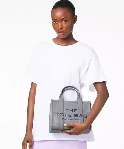 Marc Jacobs The Leather Small Tote Bag - Image 18