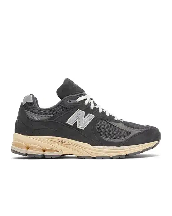 New Balance 2002R Black Dark Grey Sneakers-20312798
