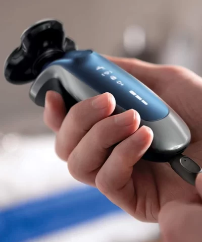 Philips Norelco S898013 Series 8000 Electric Wet and Dry Shaver 20314381 1