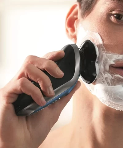 Philips Norelco S898013 Series 8000 Electric Wet and Dry Shaver 20314381 4