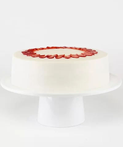 Strawberry Shortcake - 9 inch (Serves 10-14) - Image 4