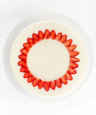 Strawberry Shortcake - 9 inch (Serves 10-14) - Image 5