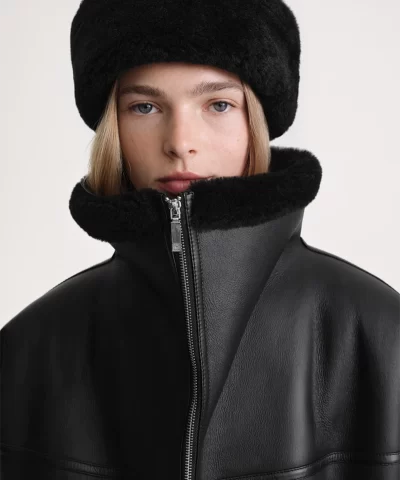Toteme Signature Shearling Jacket Black 20317801 5