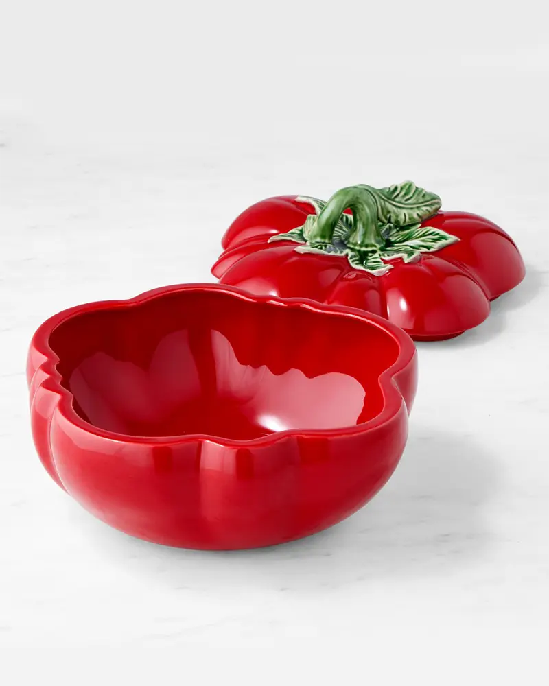 Alternative view of Bordallo Pinheiro Tomato Tureen