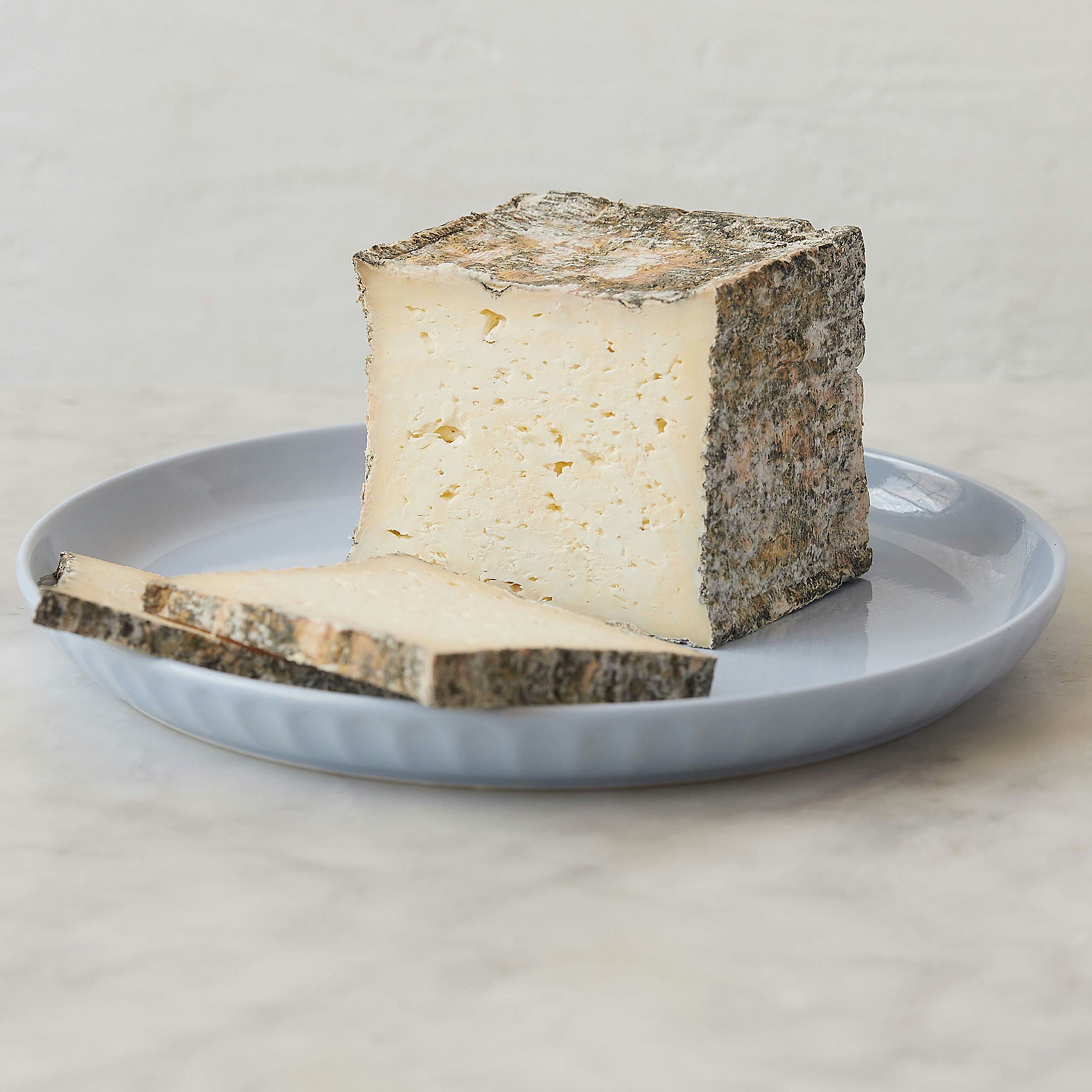 Ferme De La Tremblaye Pave De Paris Cheese