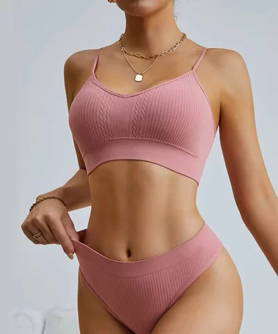 Seamless Sports Bra Gym Set | Adjustable Jacquard Vest for Everyday - Image 3