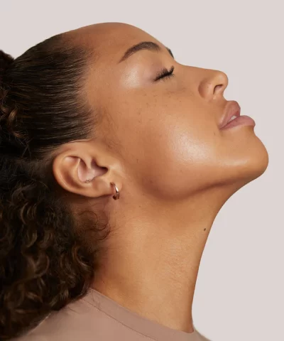 True Skin Serum Foundation Medium. - Image 18
