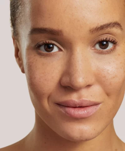 True Skin Serum Foundation Medium. - Image 14