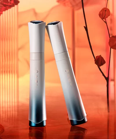 Blooming Rouge Long-Lasting Liquid Lipstick - Image 8