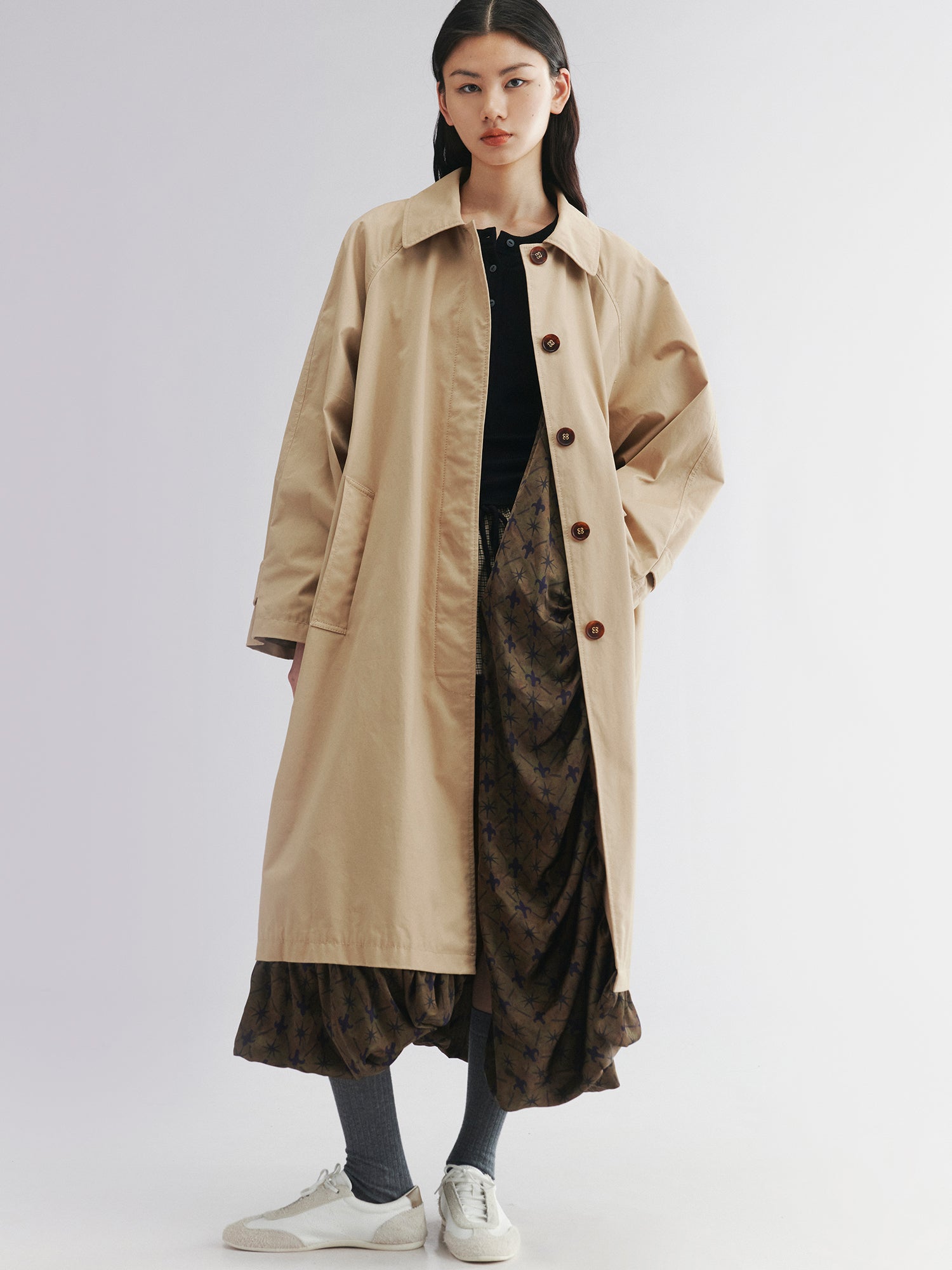 Exposed-lining balmacaan trench coat-khaki