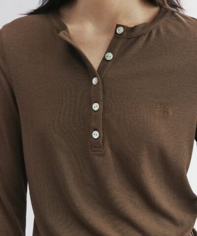 Lace hem henley t-shirt - Image 7
